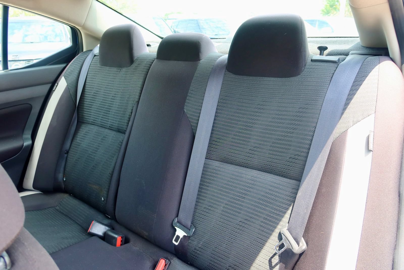 Used 2021 Nissan Versa SV FWD image 12