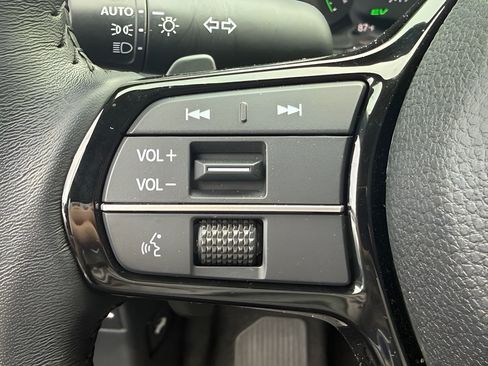 Used 2024 Honda Accord Touring image 16