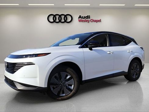 Used 2025 Nissan Murano SL w/ Cargo Package image 1