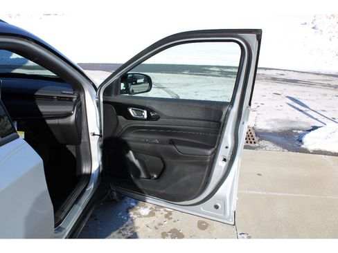 New 2026 Jeep Compass Limited image 18