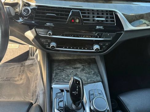 Used 2019 BMW 540i xDrive w/ M Sport Package AWD/4WD image 37