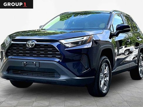 Certified 2025 Toyota RAV4 XLE AWD/4WD image 1