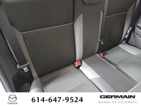 Used 2014 Ford Focus SE FWD image 21