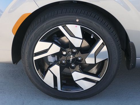 New 2025 Kia Soul GT-Line image 9