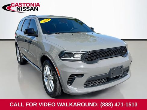 Used 2024 Dodge Durango GT RWD image 1