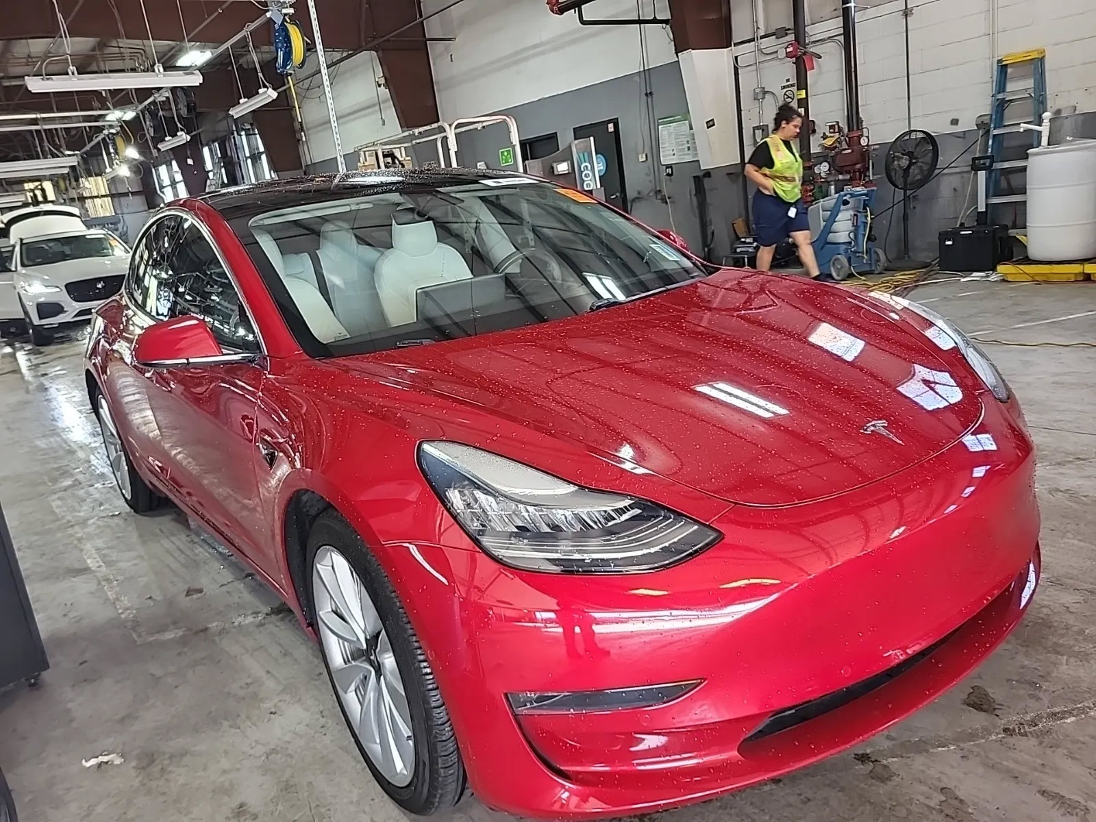 Used 2018 Tesla Model 3 Long Range AWD/4WD image 14