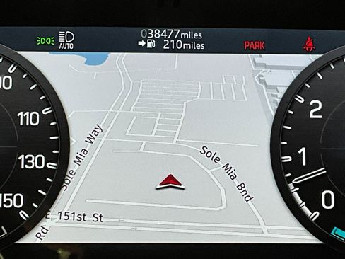 Used 2021 Land Rover Defender 110 SE image 17