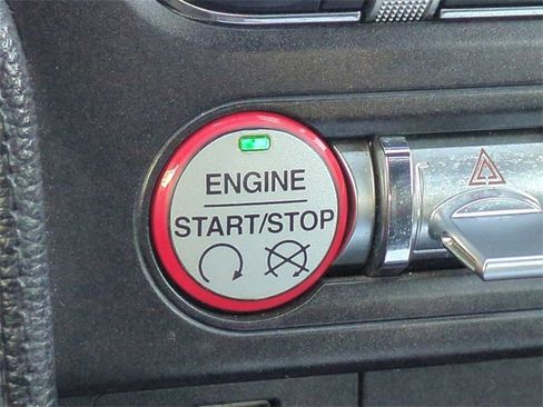 Used 2017 Ford Mustang Premium image 27