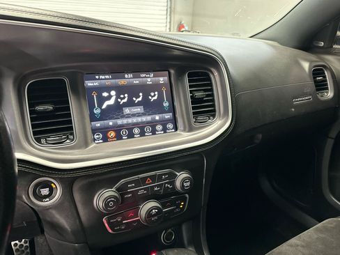 Used 2020 Dodge Charger R/T w/ Plus Group RWD image 21
