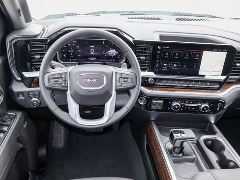 New 2026 GMC Sierra 1500 Elevation image 11