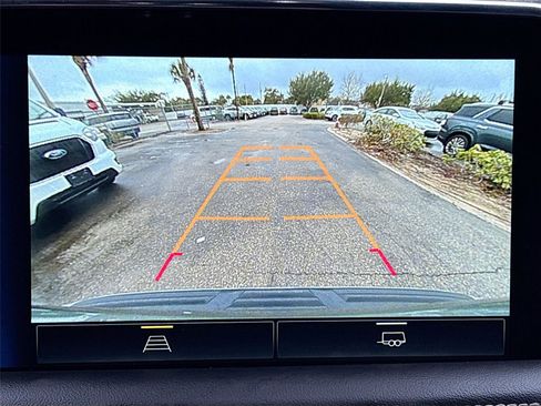 Used 2023 Chevrolet Suburban Premier image 13