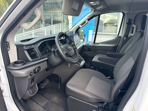 Used 2024 Ford Transit 350 XLT RWD image 13