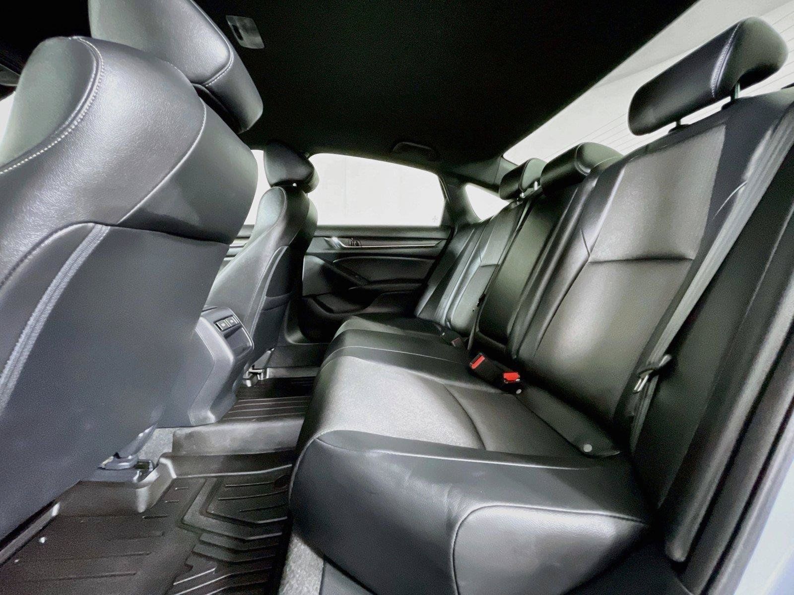 Used 2022 Honda Accord Sport image 25