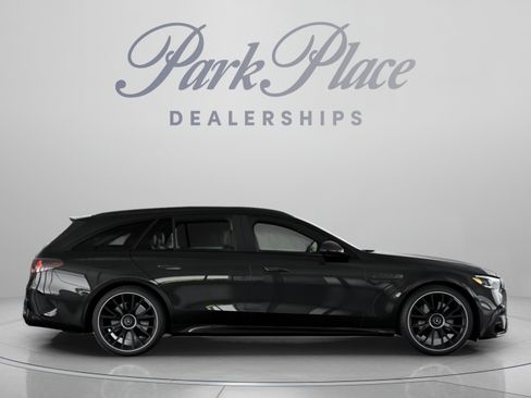 New 2026 Mercedes-Benz E 53 AMG e 4MATIC Wagon image 23