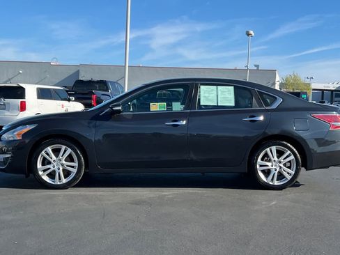 Used 2015 Nissan Altima 3.5 SL image 9