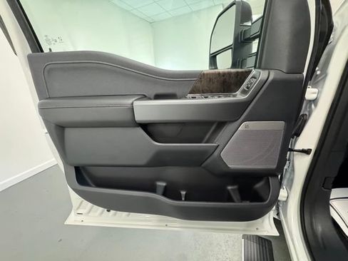 New 2026 Ford F250 Lariat AWD/4WD image 13