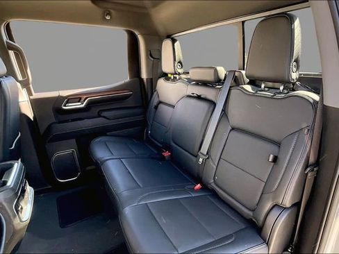 Used 2023 GMC Sierra 1500 Denali w/ Technology Package image 16