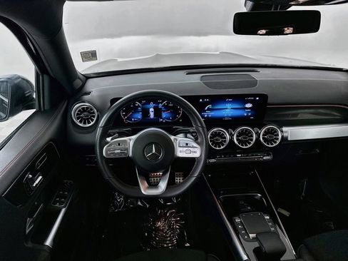 Certified 2023 Mercedes-Benz GLB 250 image 21