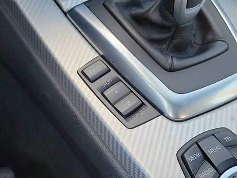 Used 2014 BMW Z4 sDrive35i image 25