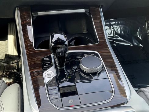 Used 2023 BMW X5 sDrive40i w/ Premium Package image 37