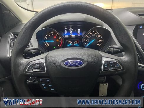 Used 2018 Ford Escape SE w/ SE Sync 3 Package image 19