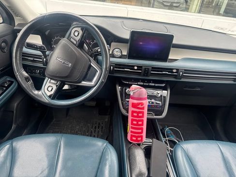 Used 2020 Lincoln Corsair Reserve w/ Equipment Group 201A AWD/4WD image 9