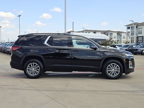 Certified 2023 Chevrolet Traverse LT FWD image 7