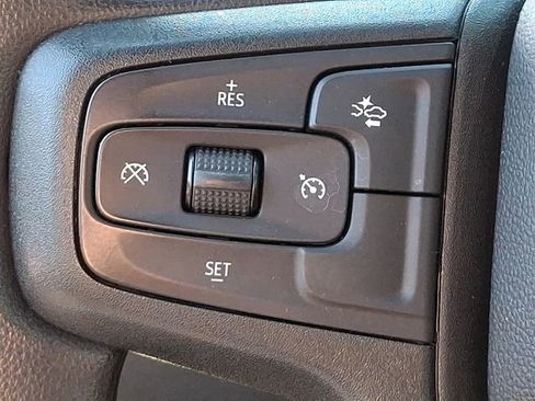 Used 2025 Chevrolet Silverado 2500 Custom AWD/4WD image 21