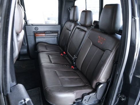 Used 2015 Ford F250 King Ranch w/ FX4 Off-Road Package image 40