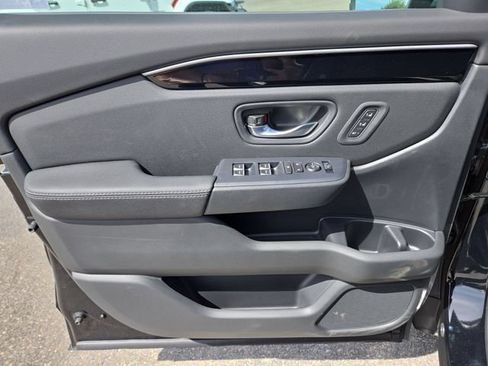 New 2026 Honda Pilot EX-L image 16