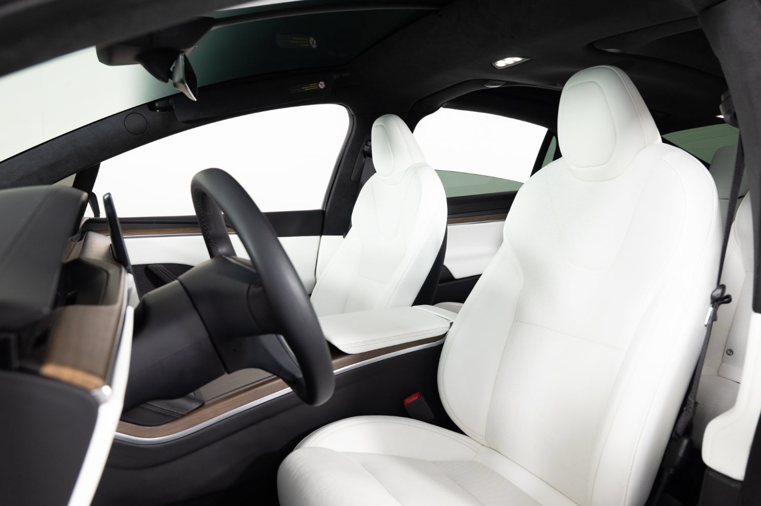 Used 2023 Tesla Model X AWD/4WD image 15