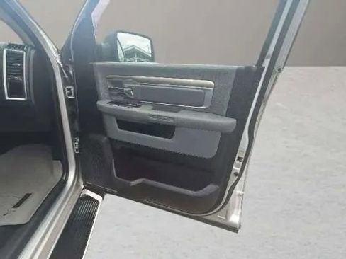 Used 2018 RAM 1500 Big Horn image 28