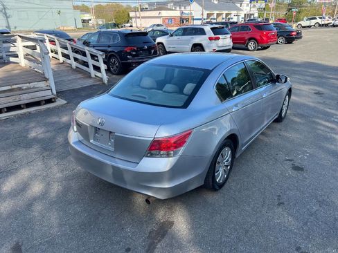 Used 2009 Honda Accord LX image 10