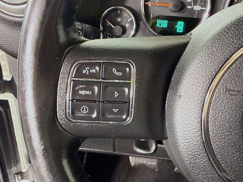 Used 2018 Jeep Wrangler Unlimited Sahara w/ Connectivity Group image 17