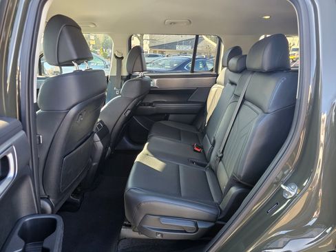 Used 2024 Hyundai Santa Fe SEL image 16