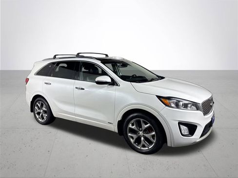 Used 2018 Kia Sorento SX image 4