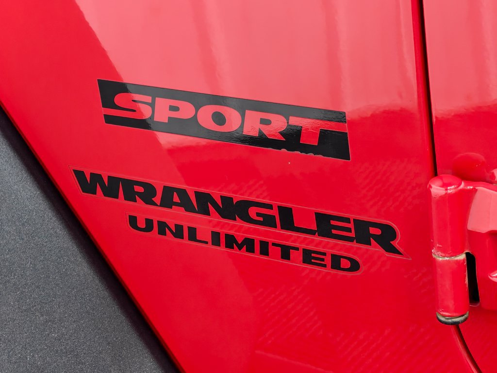 Used 2014 Jeep Wrangler Unlimited Sport w/ Quick Order Package 24S AWD/4WD image 34