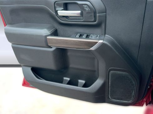 Used 2022 Chevrolet Silverado 2500 LT w/ Convenience Package image 29