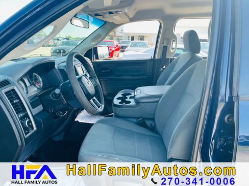 Used 2017 RAM 1500 Express AWD/4WD image 13