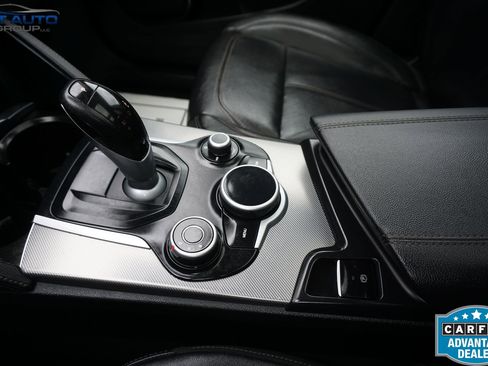 Used 2018 Alfa Romeo Stelvio AWD w/ Cold Weather Package image 38