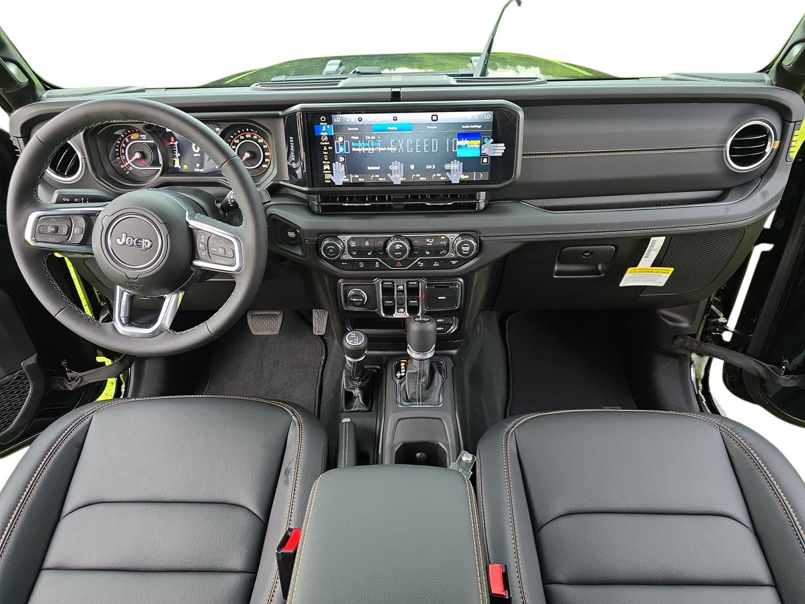 New 2026 Jeep Wrangler Unlimited Sahara AWD/4WD image 9