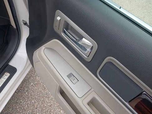 Used 2008 Lincoln MKZ FWD image 18