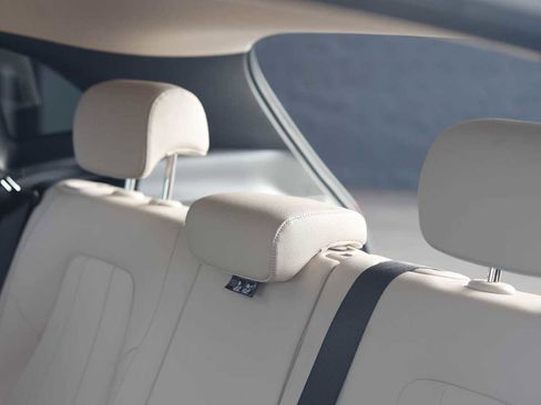 Certified 2022 Mercedes-Benz GLA 250 4MATIC image 30