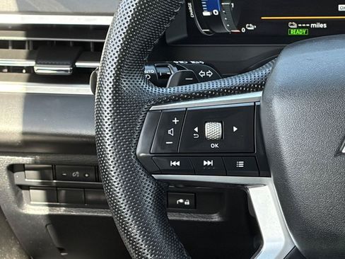 Used 2023 Mitsubishi Outlander 4WD Plug-In Hybrid image 20