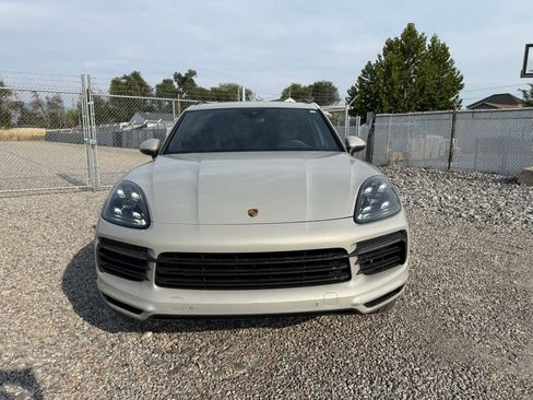 Used 2021 Porsche Cayenne image 7