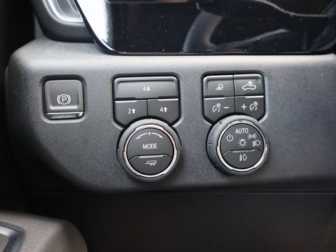 New 2026 Chevrolet Silverado 2500 LT w/ All Star Edition AWD/4WD image 14