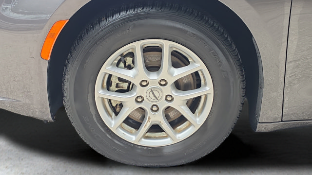 Used 2023 Chrysler Pacifica Touring-L FWD image 20