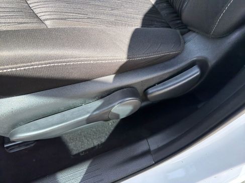 Used 2018 Nissan Sentra SV image 16