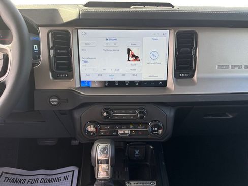 New 2025 Ford Bronco Outer Banks image 13