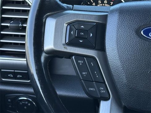 Used 2019 Ford F150 Platinum w/ Equipment Group 701A Luxury image 13